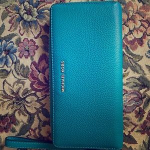 Michael Kors Wristlet